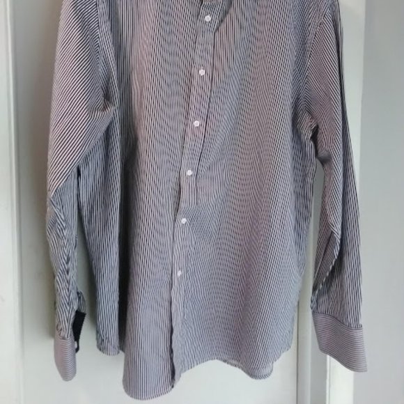 Button Up - Picture 2 of 4